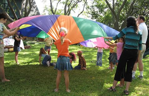 parachute game, kids birthday party, party games, parachute