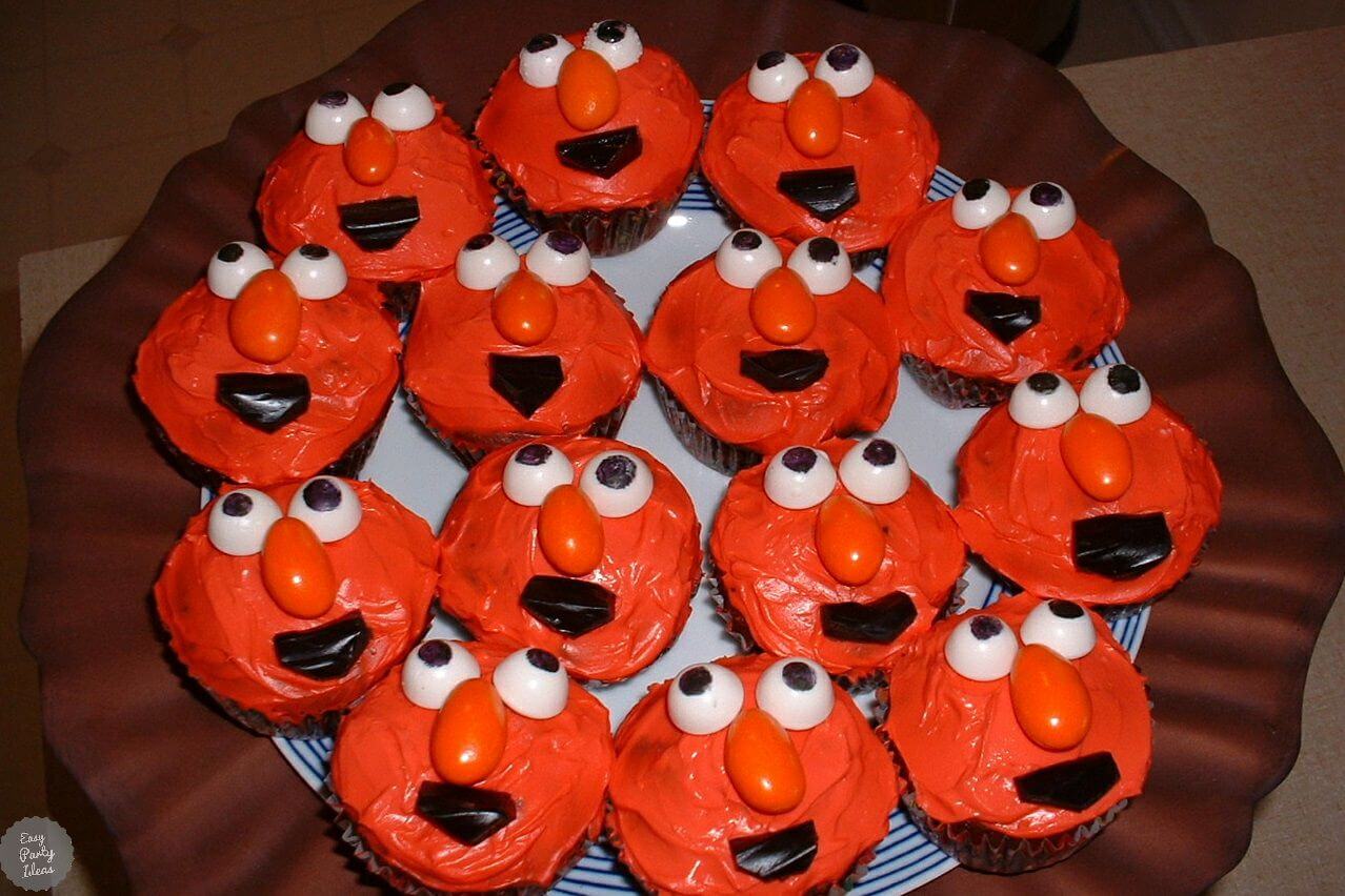 Elmo Cupcakes