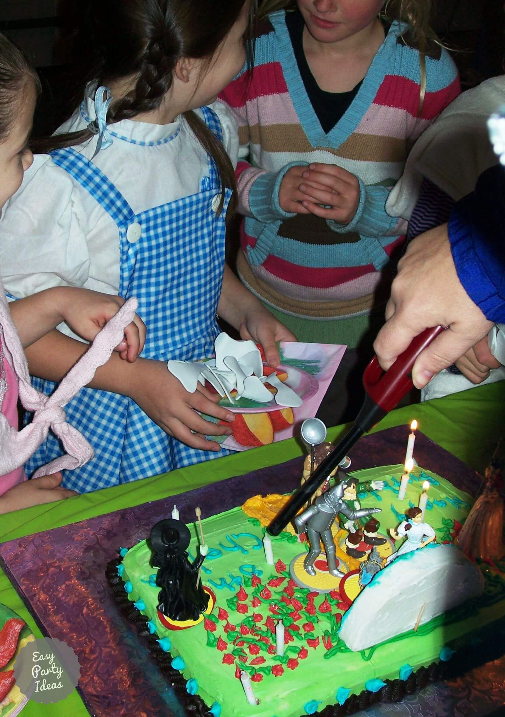 Wizard of Oz Party Cake